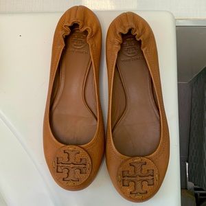 Tory Burch womens travel ballet flat